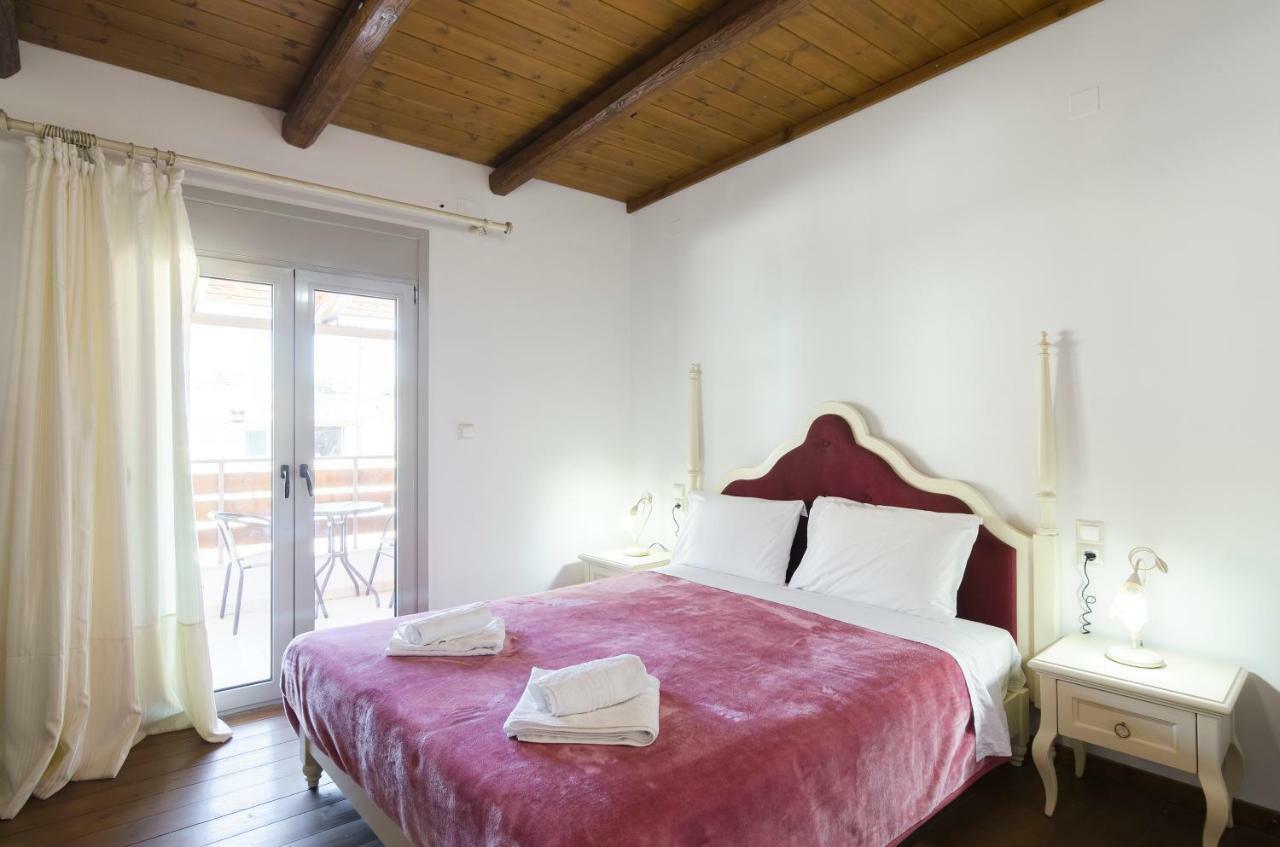 Zaros Hotel Bagian luar foto