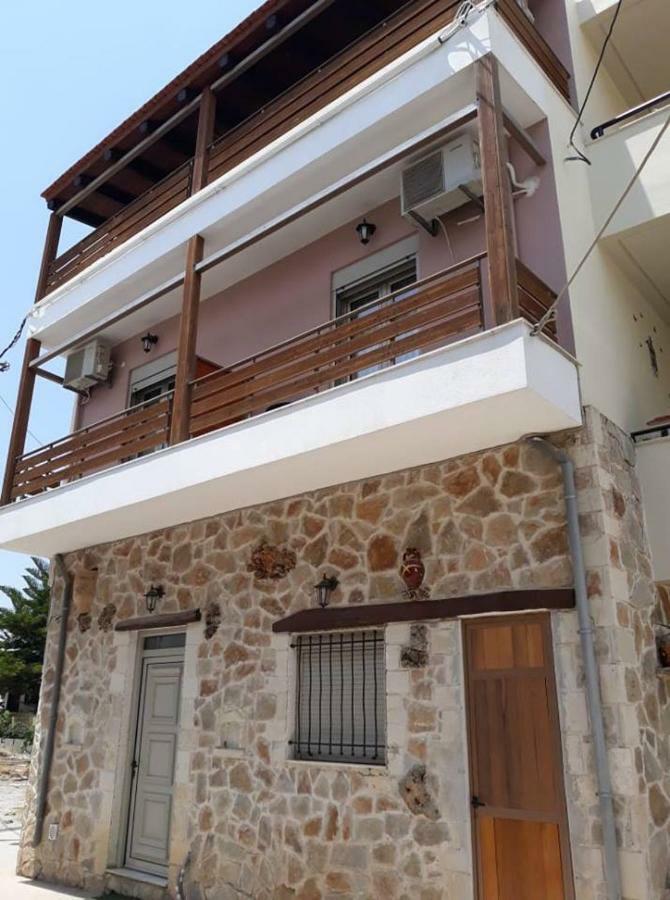 Zaros Hotel Bagian luar foto