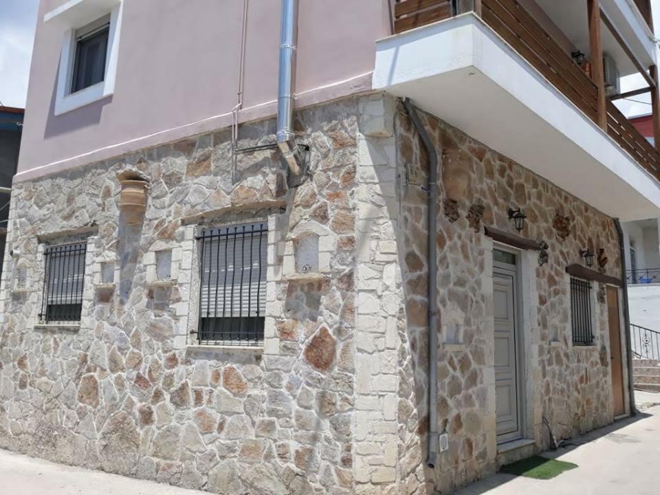 Zaros Hotel Bagian luar foto